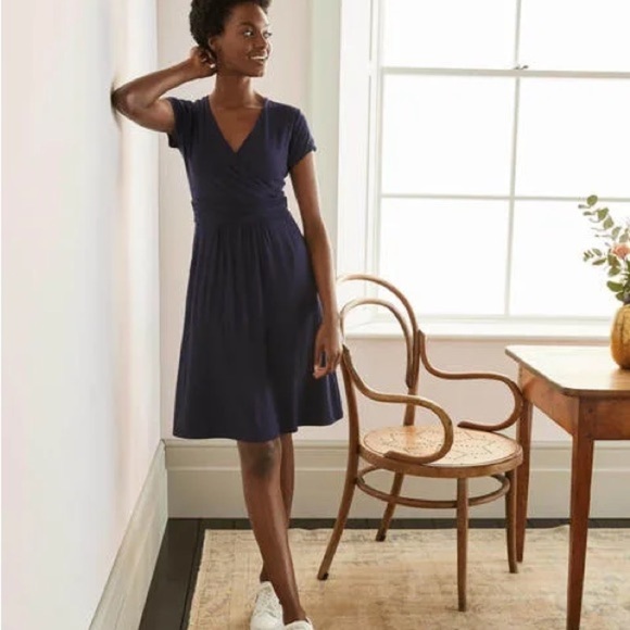 NWT Boden Lola Jersey Dress in Navy Size 16/18 Regular - Picture 1 of 9
